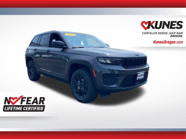 2025 Jeep Grand Cherokee GRAND CHEROKEE ALTITUDE X 4X4