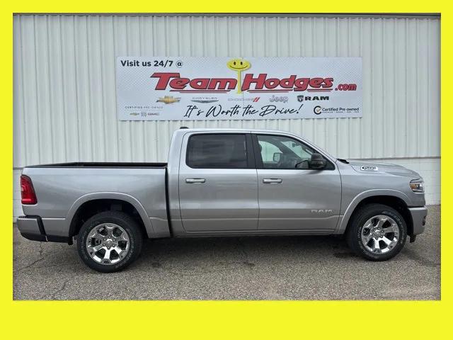 2025 RAM Ram 1500 RAM 1500 BIG HORN CREW CAB 4X4 57 BOX