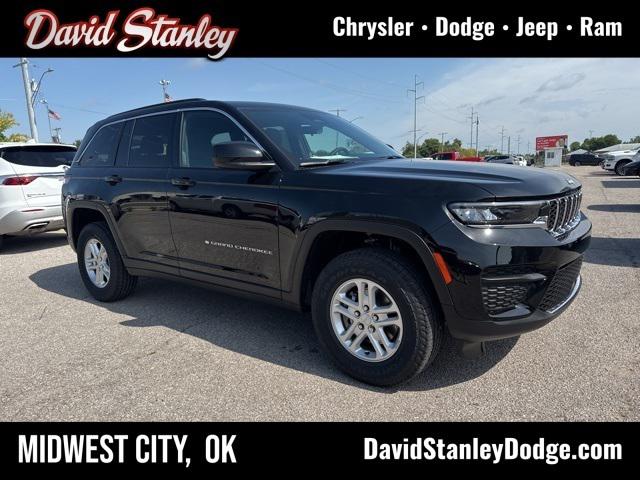 2025 Jeep Grand Cherokee GRAND CHEROKEE LAREDO 4X2