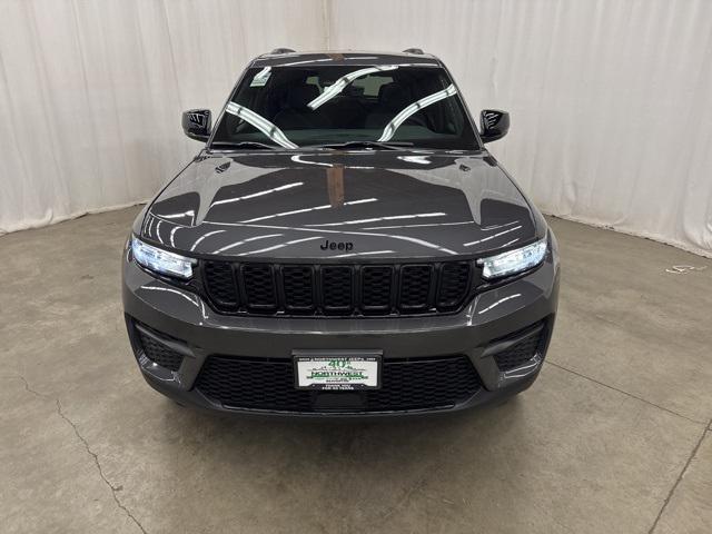 2025 Jeep Grand Cherokee GRAND CHEROKEE ALTITUDE X 4X4 2025 Jeep Grand Cherokee GRAND CHEROKEE ALTITUDE X 4X4