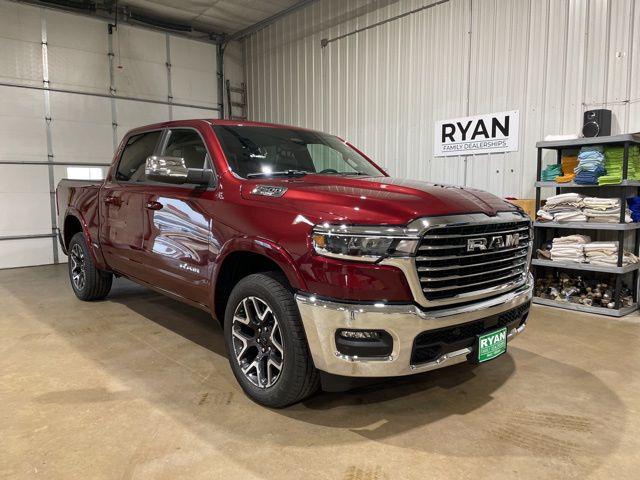 2025 RAM Ram 1500 RAM 1500 LARAMIE CREW CAB 4X4 57 BOX