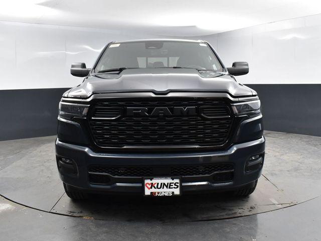 2025 RAM Ram 1500 RAM 1500 TRADESMAN CREW CAB 4X4 57 BOX