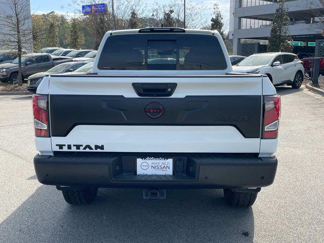 2024 Nissan TITAN Crew Cab PRO-4X 4x4