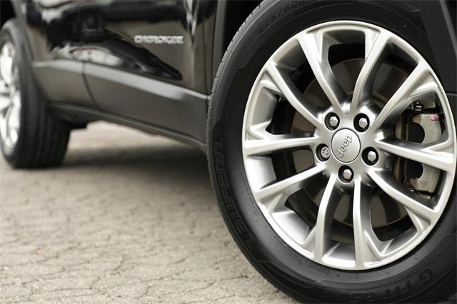 2022 Jeep Cherokee Latitude Lux FWD