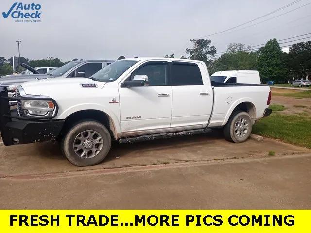 2022 RAM 2500 Laramie Crew Cab 4x4 64 Box