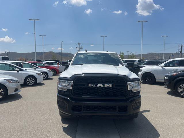 2022 RAM 2500 Tradesman Crew Cab 4x2 64 Box