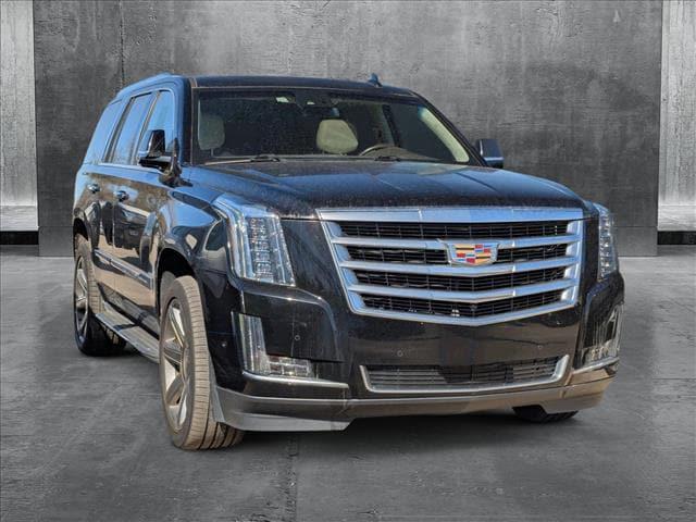 2017 Cadillac Escalade Luxury