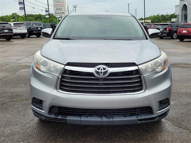 2016 Toyota Highlander LE