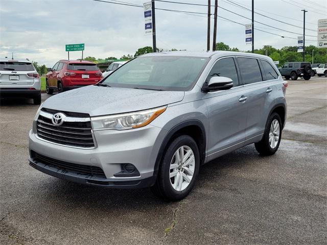 2016 Toyota Highlander LE