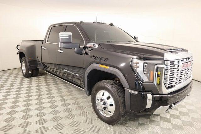 2025 GMC Sierra 3500HD 4WD Crew Cab Long Bed Denali