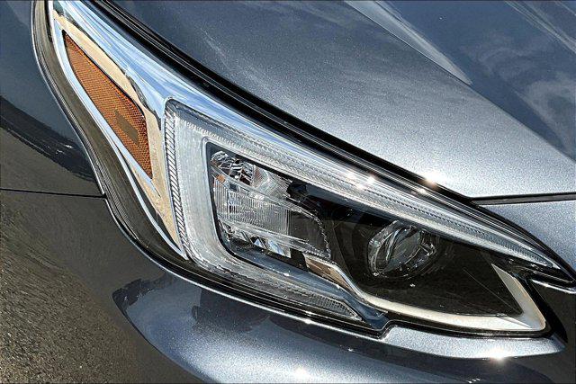 2022 Subaru Legacy Touring XT