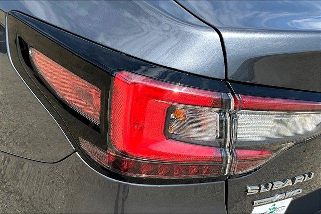 2022 Subaru Legacy Touring XT