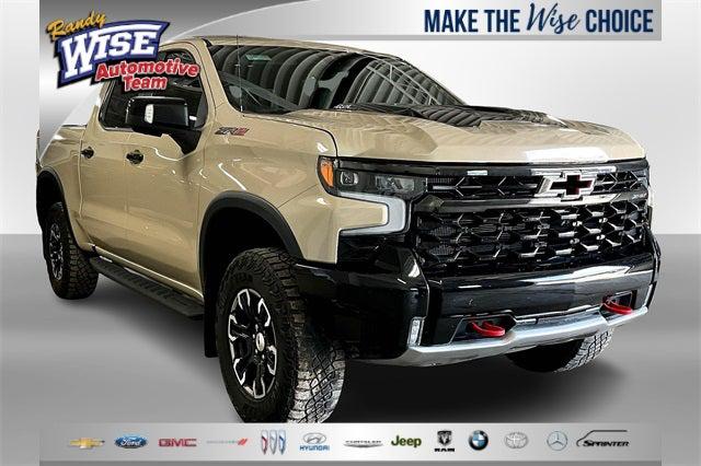 2022 Chevrolet Silverado 1500 4WD Crew Cab Short Bed ZR2 2022 Chevrolet Silverado 1500 4WD Crew Cab Short Bed ZR2