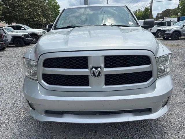 2017 RAM 1500 Express Crew Cab 4x2 57 Box