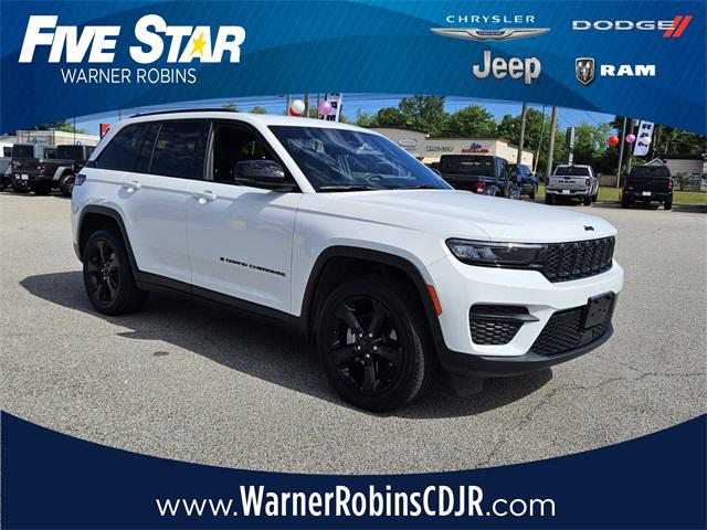 2023 Jeep Grand Cherokee Altitude 4x4