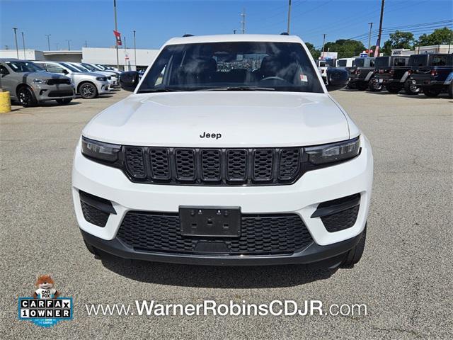 2023 Jeep Grand Cherokee Altitude 4x4
