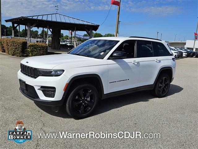 2023 Jeep Grand Cherokee Altitude 4x4
