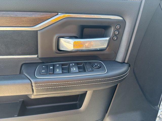 2022 RAM 2500 Laramie Crew Cab 4x4 64 Box