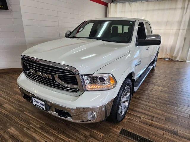 2017 RAM 1500 Limited Crew Cab 4x4 64 Box