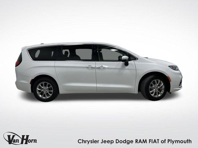 2023 Chrysler Pacifica Touring L AWD