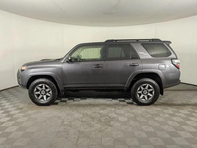 2022 Toyota 4Runner TRD Off Road