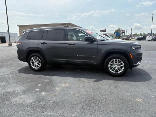 2023 Jeep Grand Cherokee L Laredo 4x2