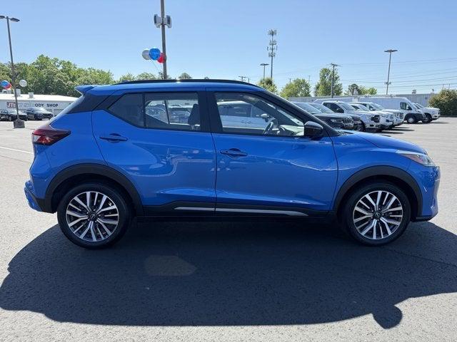 2024 Nissan Kicks SR Xtronic CVT
