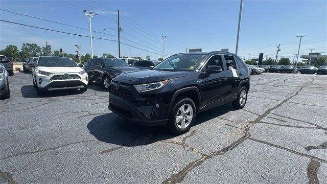 2021 Toyota RAV4 Hybrid XLE