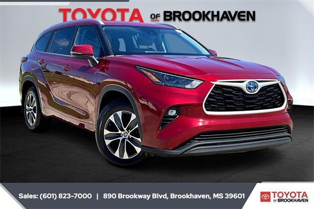 2023 Toyota Highlander Hybrid XLE