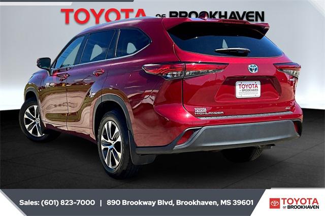 2023 Toyota Highlander Hybrid XLE