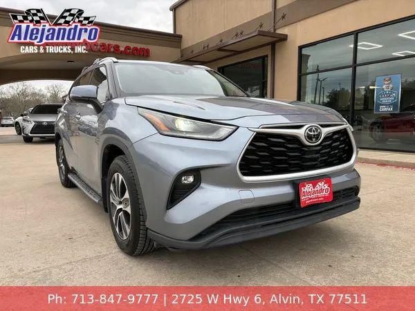 2021 Toyota Highlander XLE for sale in Houston, TX