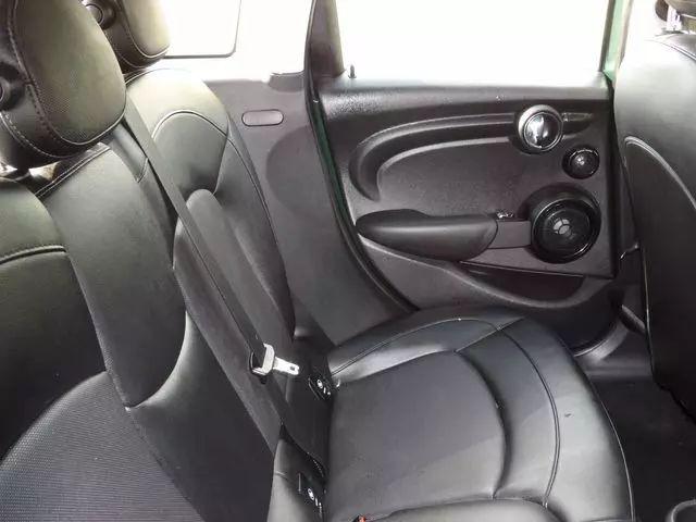 2017 MINI Hardtop Cooper