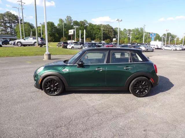 2017 MINI Hardtop Cooper