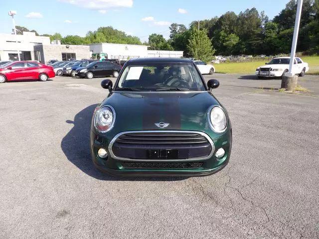 2017 MINI Hardtop Cooper