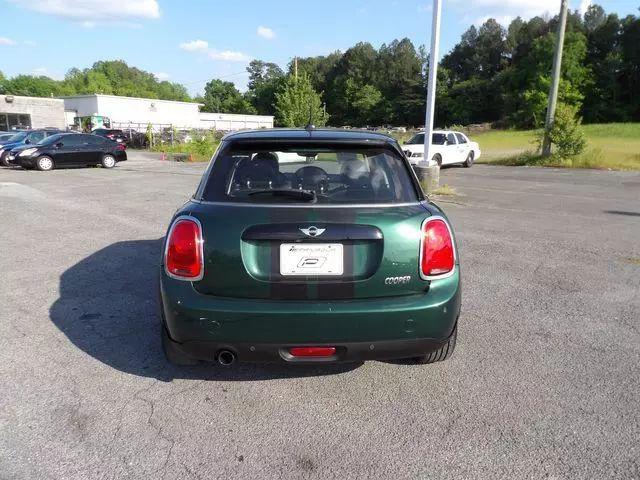 2017 MINI Hardtop Cooper