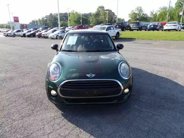 2017 MINI Hardtop Cooper