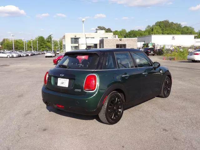 2017 MINI Hardtop Cooper