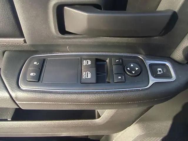 2024 Ram 5500 Tradesman/SLT