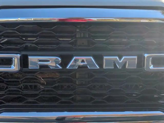 2024 Ram 5500 Tradesman/SLT