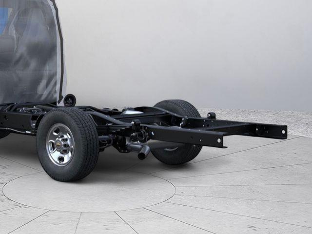 2025 Chevrolet Express Cutaway Work Van