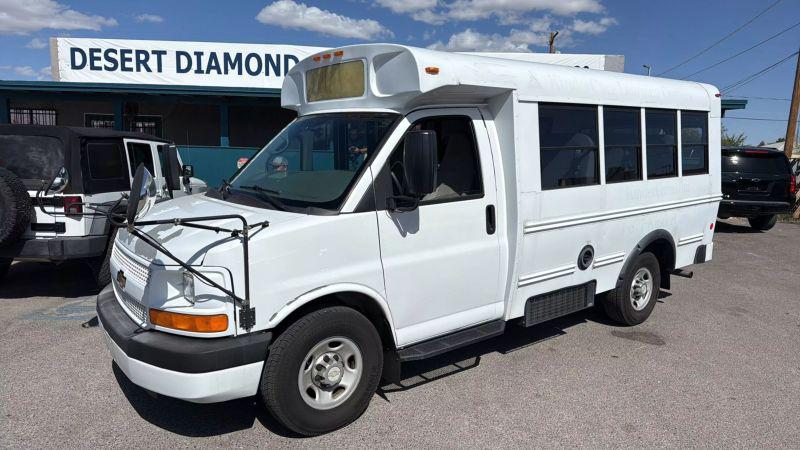 2012 Chevrolet Express Cutaway Work Van