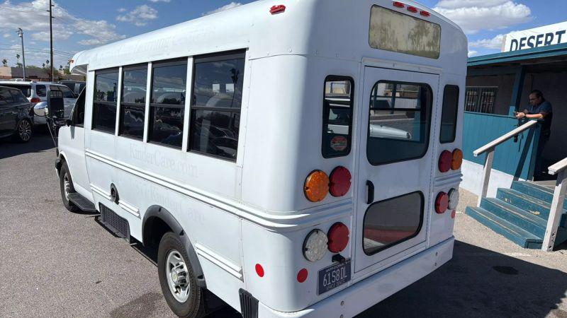2012 Chevrolet Express Cutaway Work Van