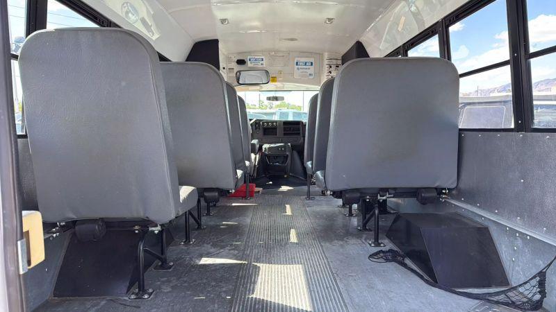 2012 Chevrolet Express Cutaway Work Van
