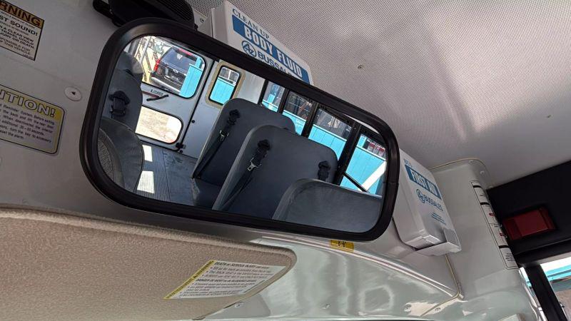 2012 Chevrolet Express Cutaway Work Van