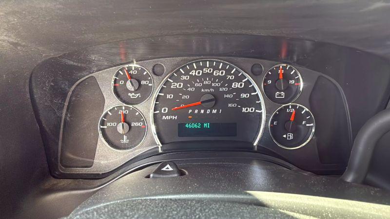 2012 Chevrolet Express Cutaway Work Van
