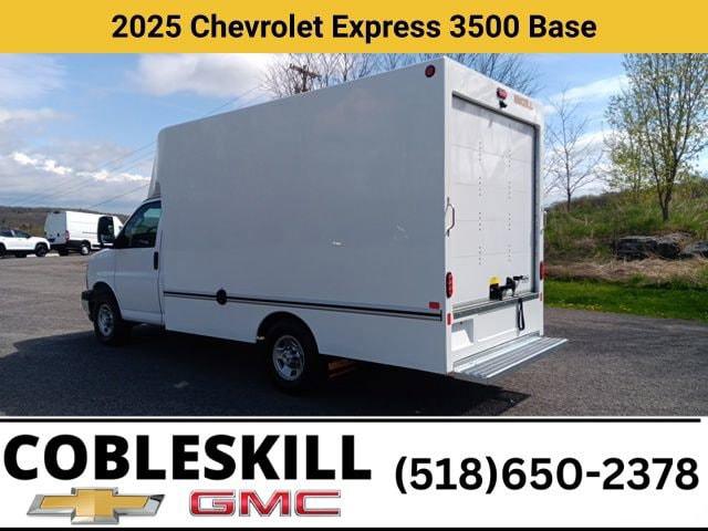 2025 Chevrolet Express Cutaway Work Van