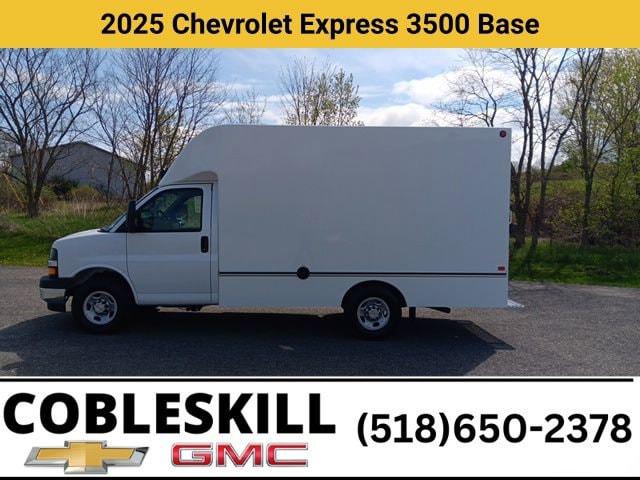 2025 Chevrolet Express Cutaway Work Van