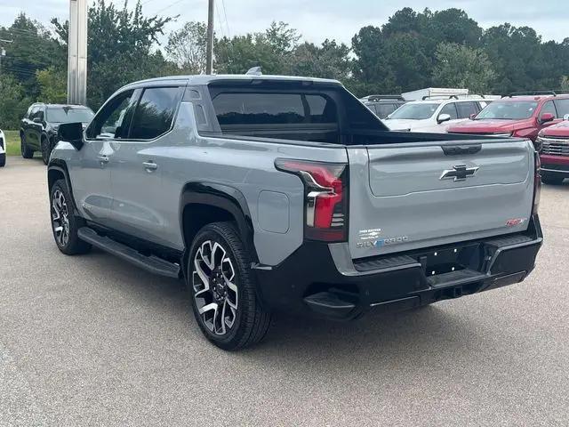 2025 Chevrolet Silverado EV RST