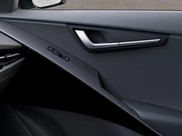 2025 Kia Niro SX Touring