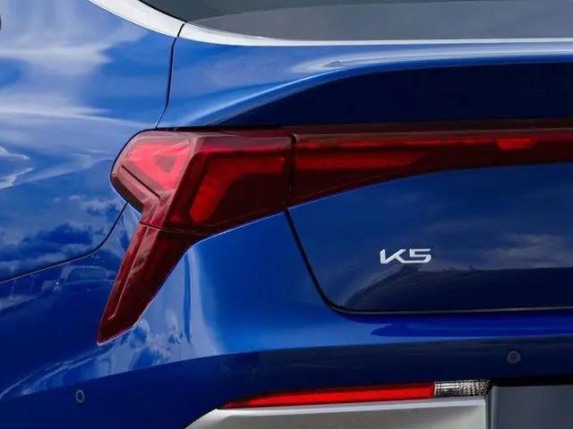 2025 Kia K5 EX